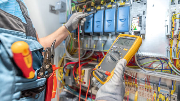 Best Ceiling Fan Installation Electrician  in Prineville, OR